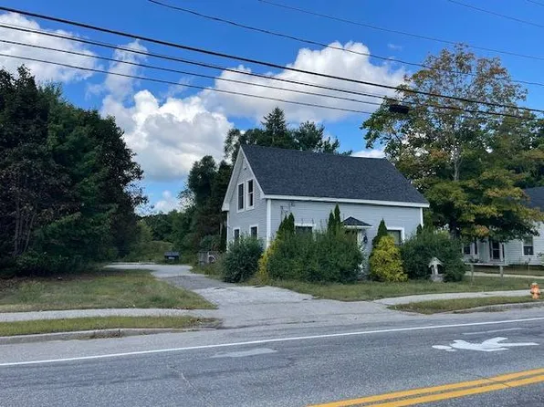 25 Main St, Gray, ME 04039
