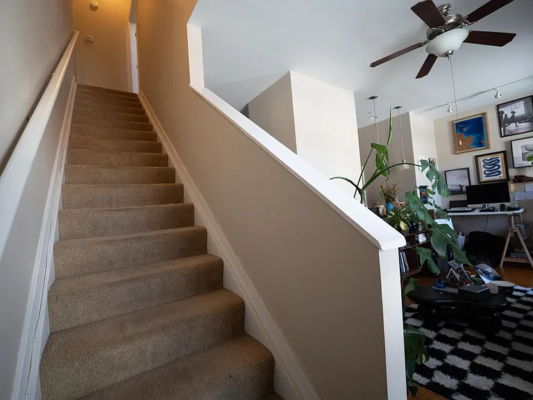 125 W. Saratoga St — Photo 3