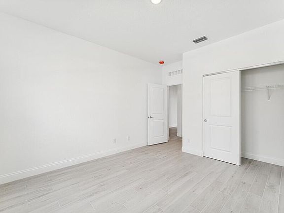 5th image of 10274 Dreamweaver Road #204
