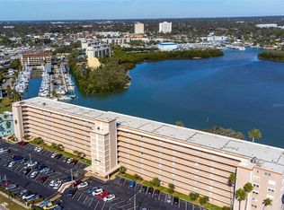 1847 Shore Dr S APT 204, South Pasadena, FL 33707