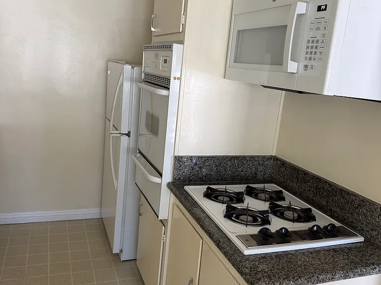 5313 Ruby St #5 — Photo 8
