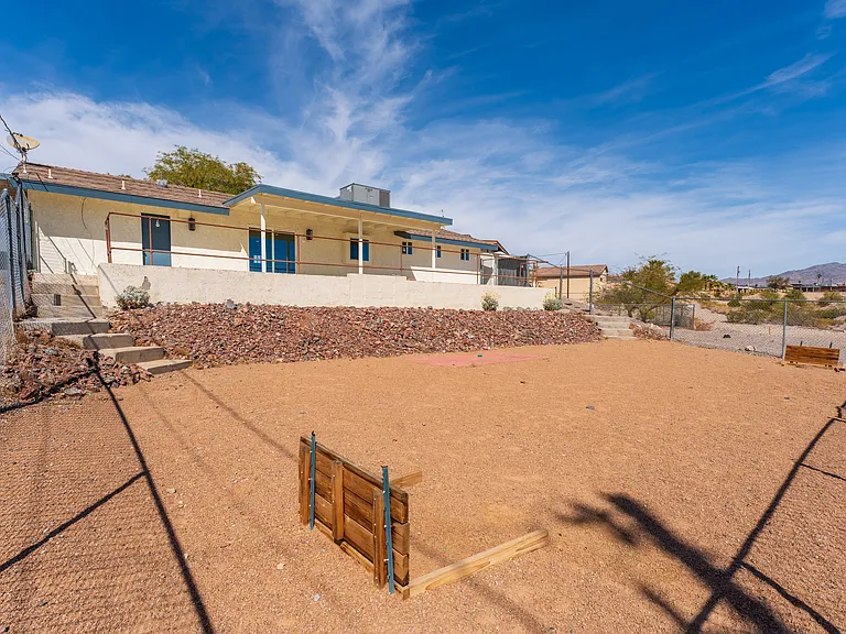 2150 Lake Havasu Plz — Photo 34