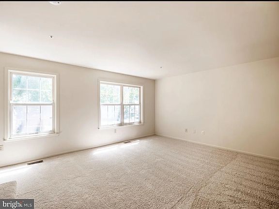5th image of 13706 Captain Marbury Ln