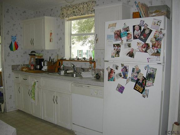 4th image of 3676 Greenbriar Ave