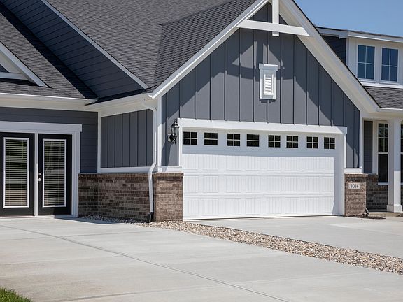 3rd image of 9036 Stone Trace Blvd
