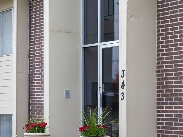 343 S 78th St APT 12