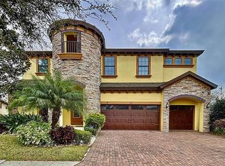 915 Floresta St, Brandon, FL 33511