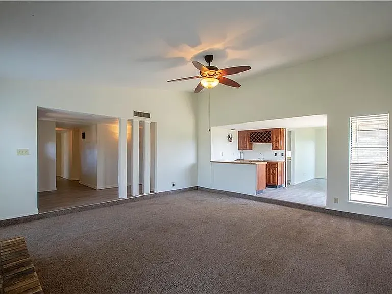 6500 Blue Ridge Trl — Photo 5