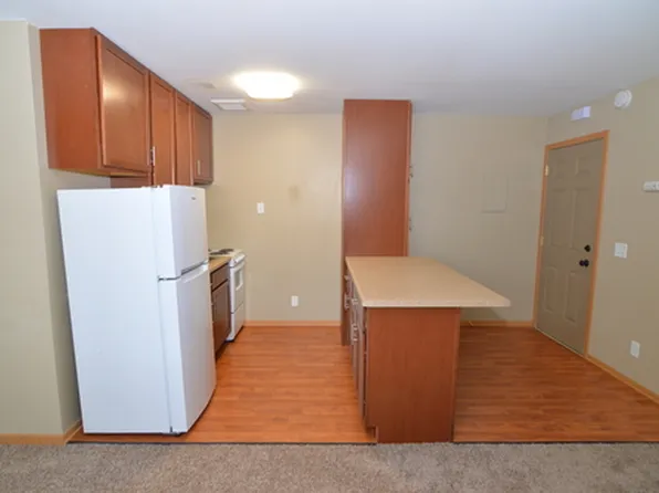 533 McCormick Ave #8, Madison, WI 53704