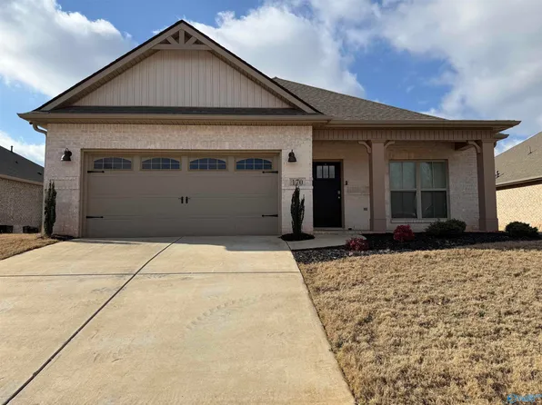 170 Rosemary Ayers Dr, Madison, AL 35756