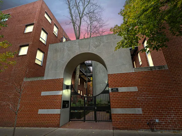 5400 S Hyde Park Blvd APT 7A, Chicago, IL 60615