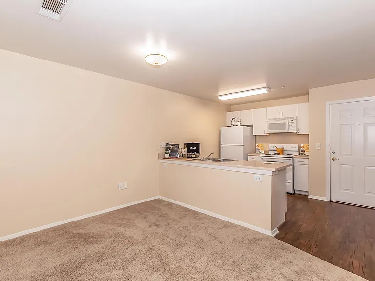 Wright Senior Apartments — Photo 54