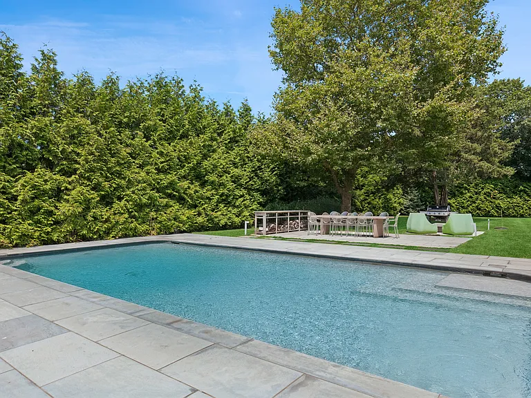 2 Pleasant Ave — Photo 42