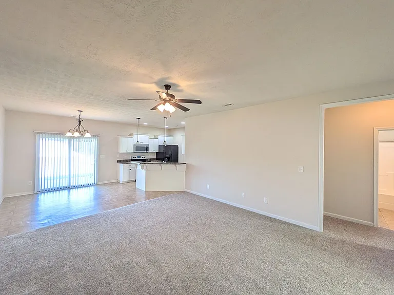 859 Westlawn Dr — Photo 8