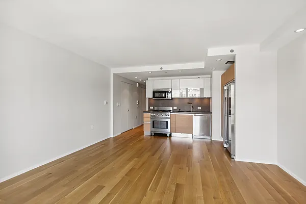 Rented by Corcoran | media 2