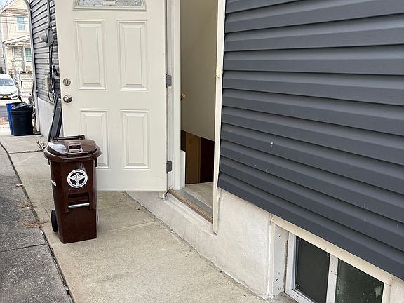 2nd image of 9344 209th St