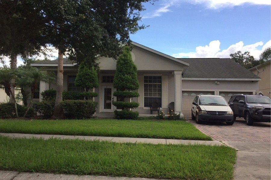 1st image of 2305 Treetop Ln