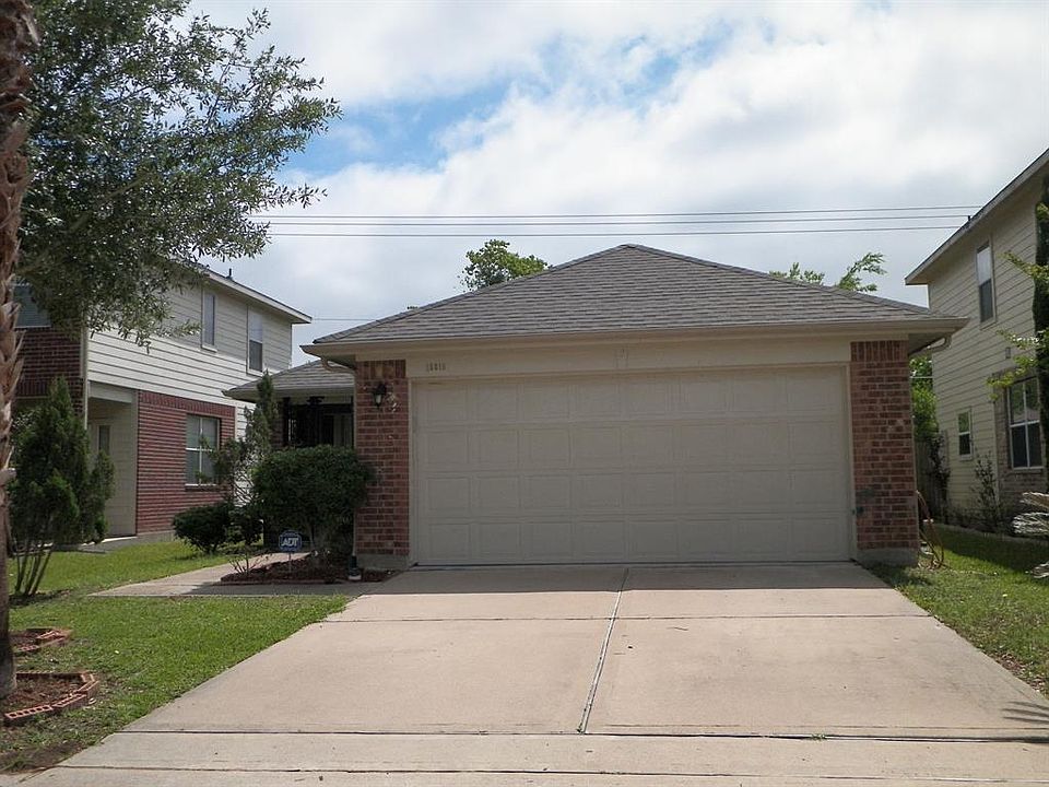 1st image of 15519 Hinsdale Springs Ln