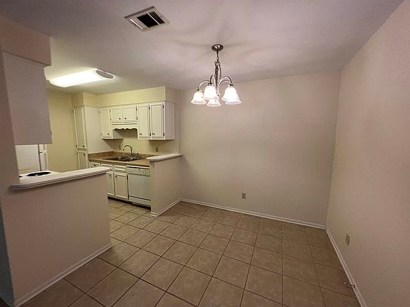 4th image of 9467 Sunnehanna Blvd