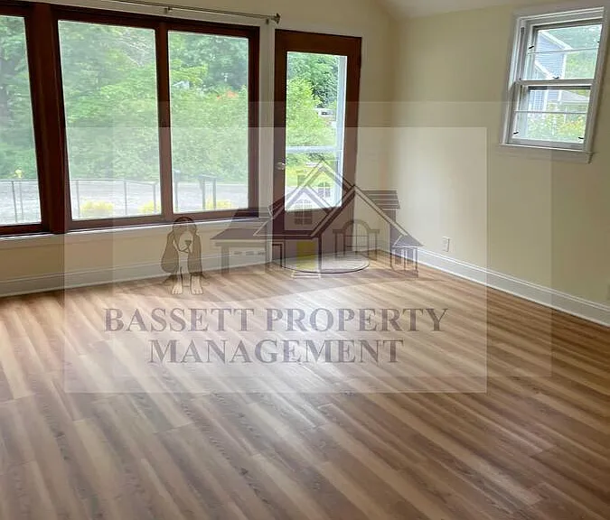2281 Ridge Rd — Photo 12