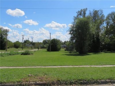 901 Chestnut Ave, Osawatomie, KS, 66064