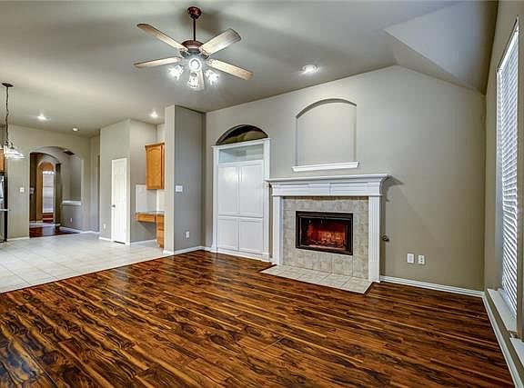 5th image of 7102 Melton Dr