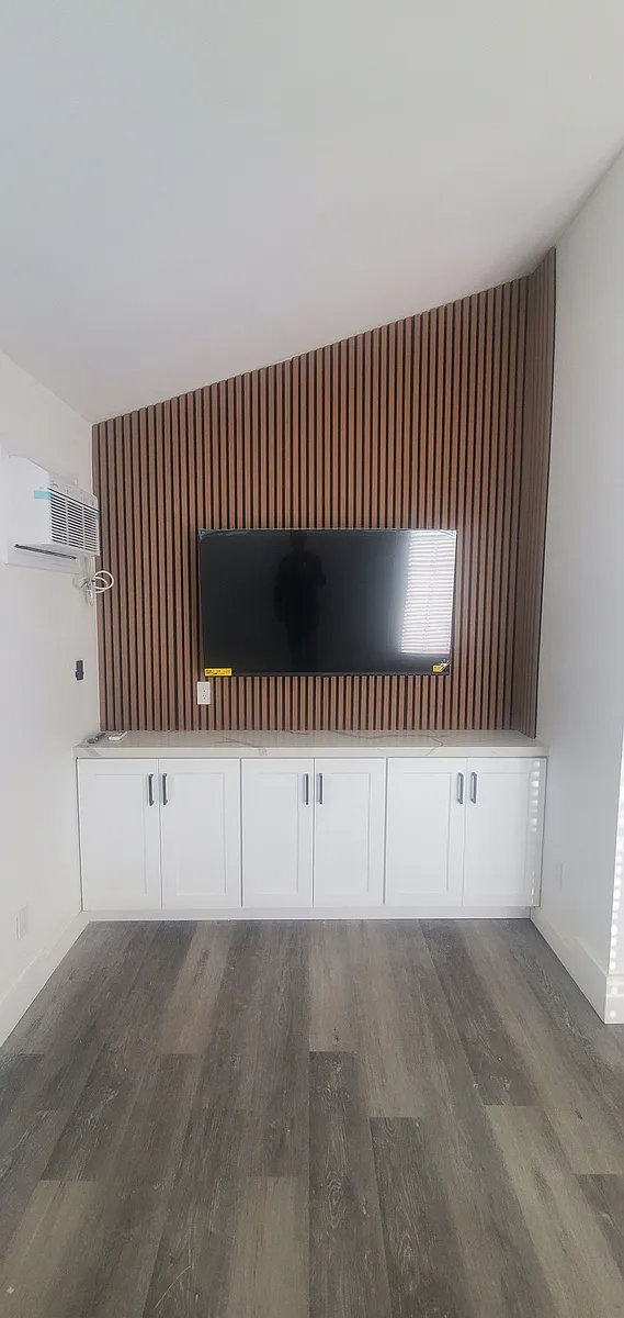 Building Photo - Studio, 1.0 bath, $1,350