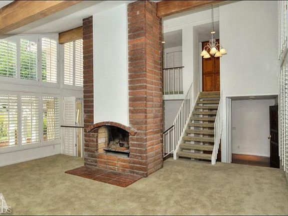 4th image of 1611 Elmsford Pl