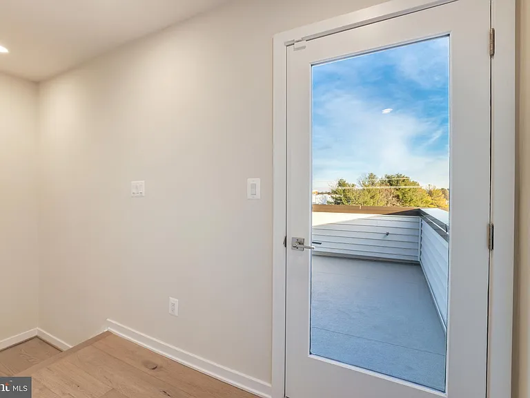 43920 Ludwell Farm Sq — Photo 30