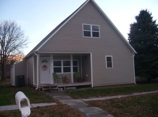 404 Winters Ave, Glenvil, NE 68941