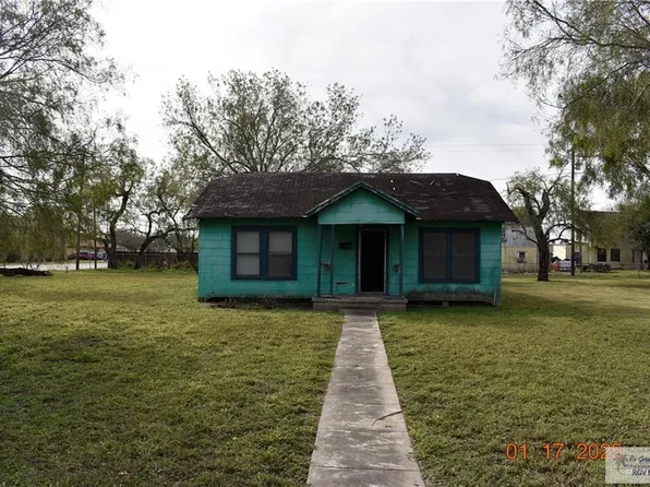 376 E Harris Ave, Raymondville, TX 78580