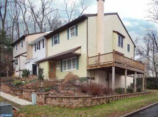 456 E Stoney Hill Ct, Langhorne, PA 19053