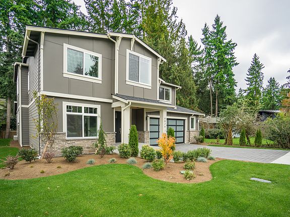 2nd image of 6826 128th Ave NE