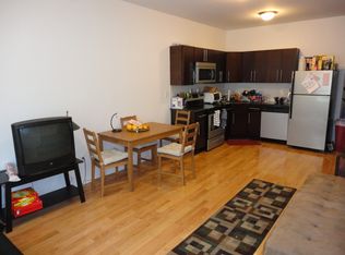 1815 N 17th St #3, Philadelphia, PA 19121