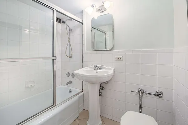 Sold by Compass | media 5