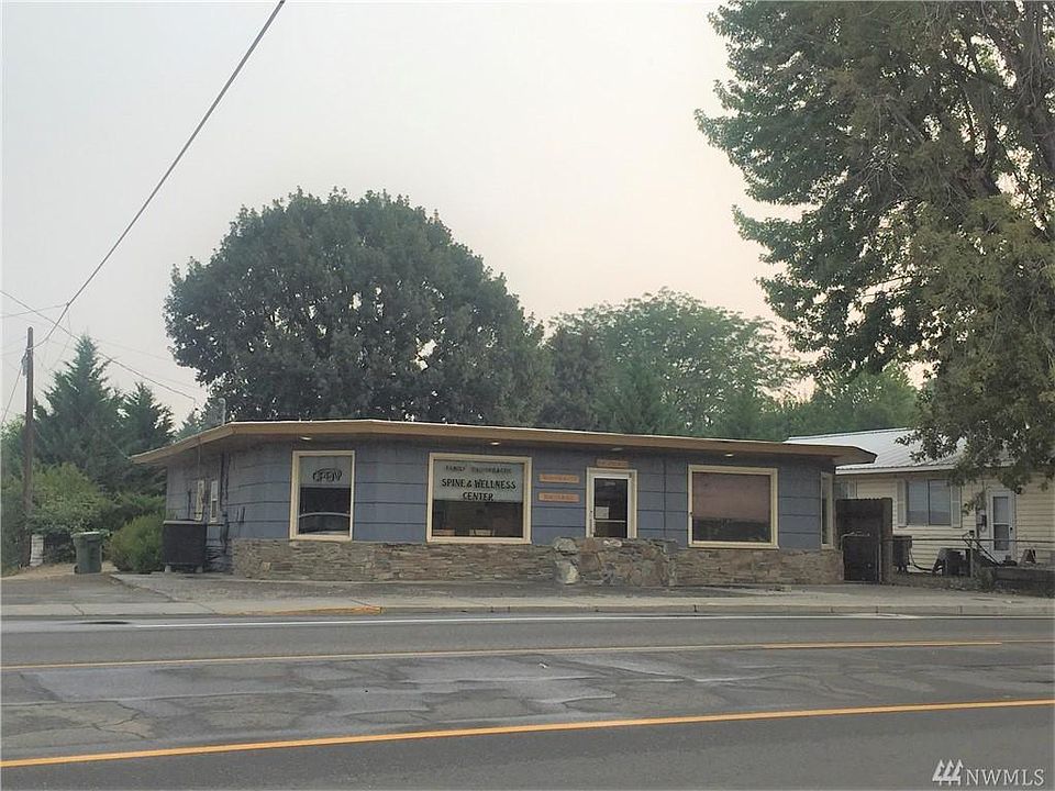 2nd image of 208 4th Ave W