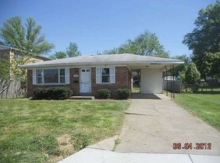 1076 S Lincoln Park Dr, Evansville, IN 47714