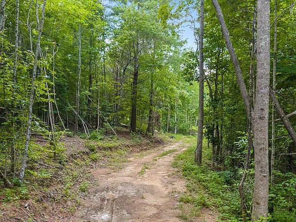 4th image of 638 Jane Phillips Rd