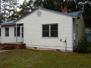 6664 Maple St, Milton, FL 32570