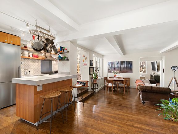 2nd image of 299 W 12th St #12KL