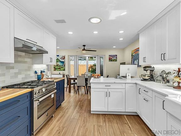 5th image of 981 Cabrillo Ave