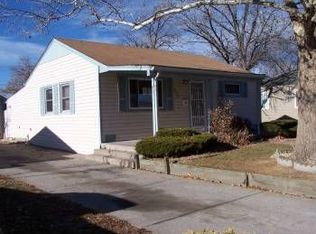 825 Nile St, Aurora, CO 80010