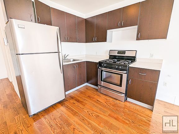 5th image of 1143 Dekalb Ave APT 3G