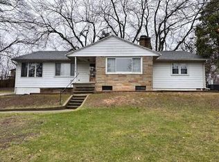 523 S Meridian Rd, Hudson, MI 49247