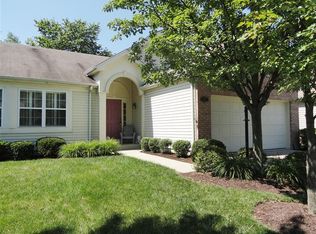 993 Raintree Ln, Hamilton Twp, OH 45039