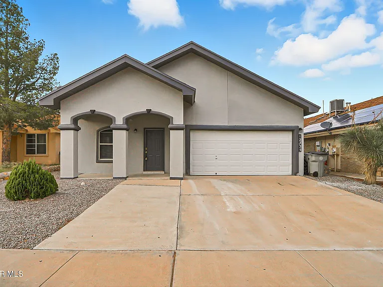 12325 Tierra Bella Dr — Photo 1