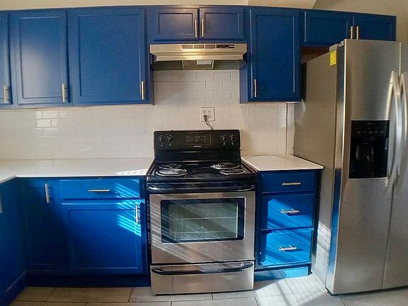 5th image of 1509 W Page Ave
