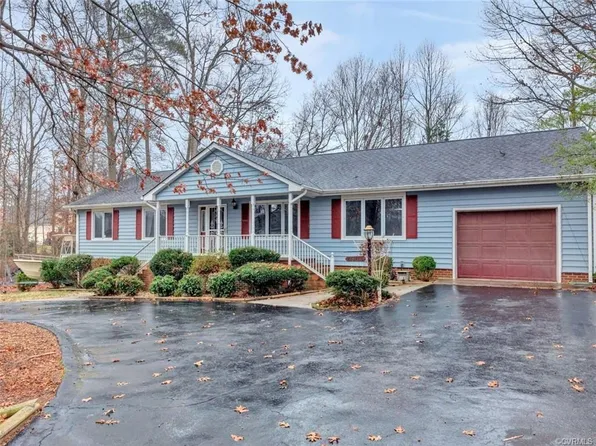 4603 Edenton Pl, Chester, VA 23831