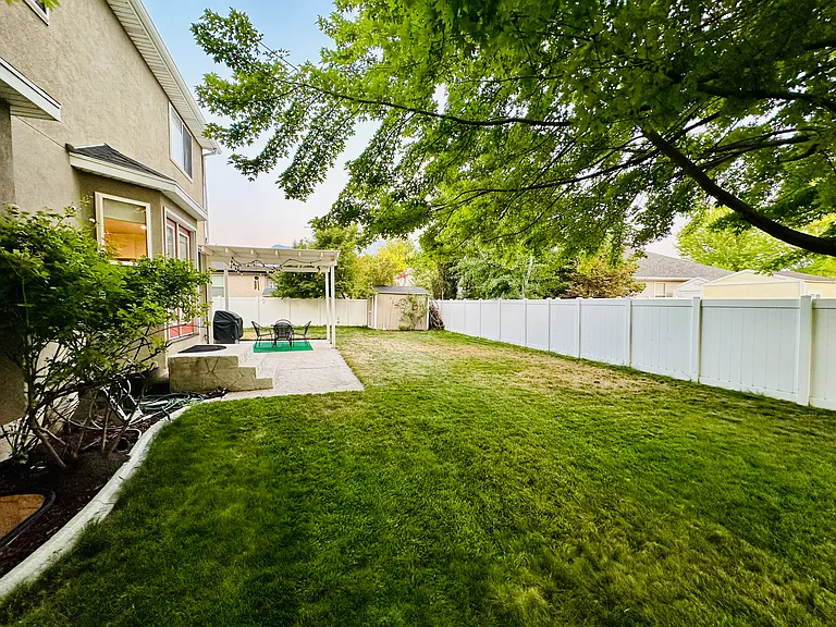 388 E Mountain Berry Dr — Photo 20