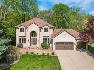 17708 Kingsbury Cir, Lakeville, MN 55044